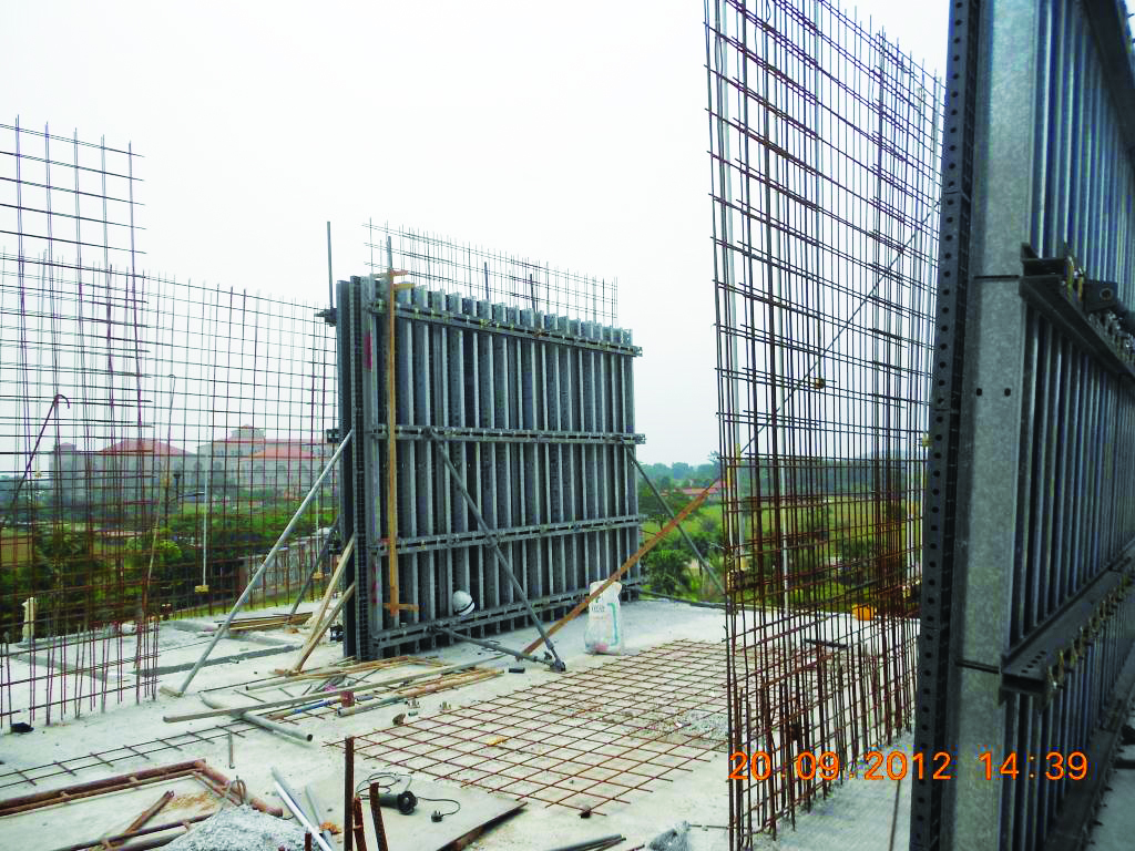 DSCN2548 FORMWORK SHEAR WALL